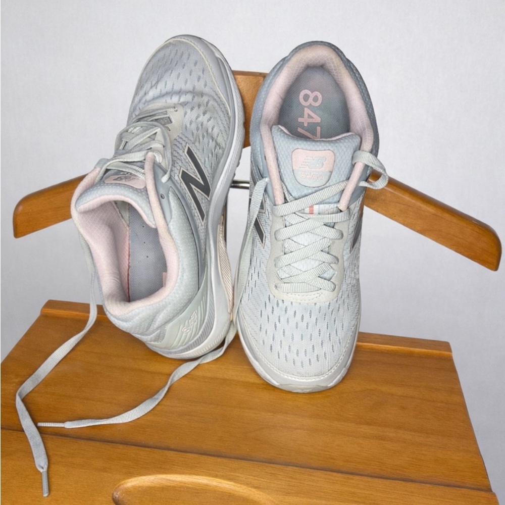 New Balance Women's Athletic Shoes